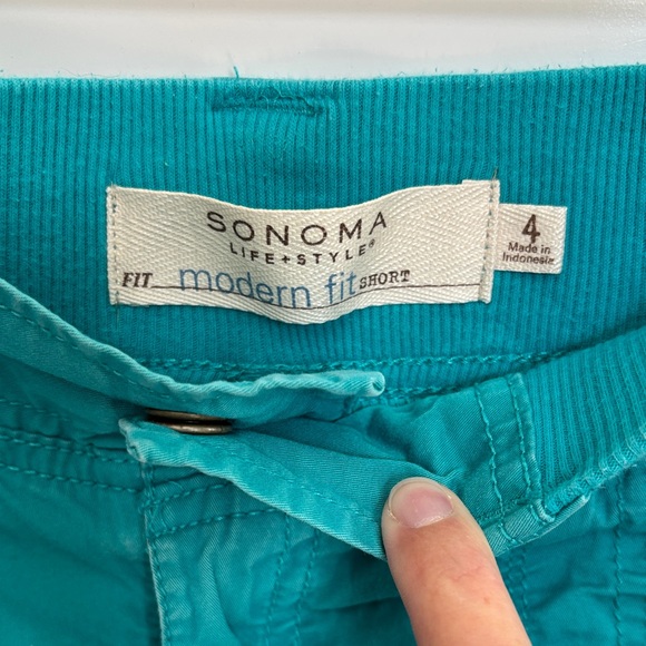 Sonoma Teal Cargo Shorts for Women - Picture 2 of 12